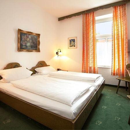 Hotel Hahn Munchen Ruang foto