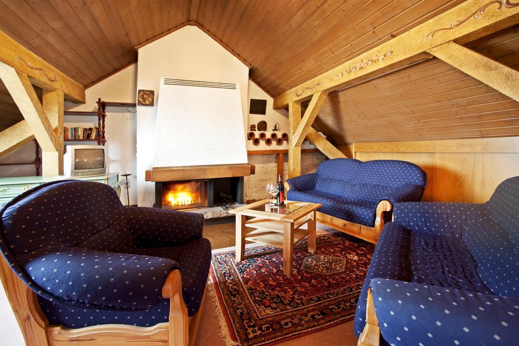 Hotel Hahn Munchen Bagian luar foto